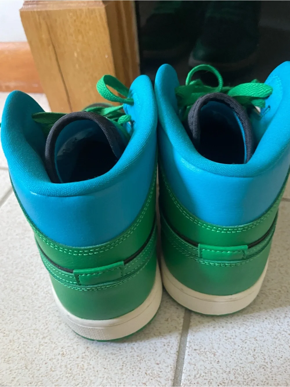Nike Air Jordan High-Top Sneakers in Blue/Green/Black